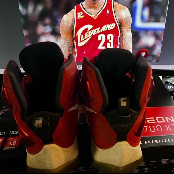 LeBron 13s - Picture 4 of 4